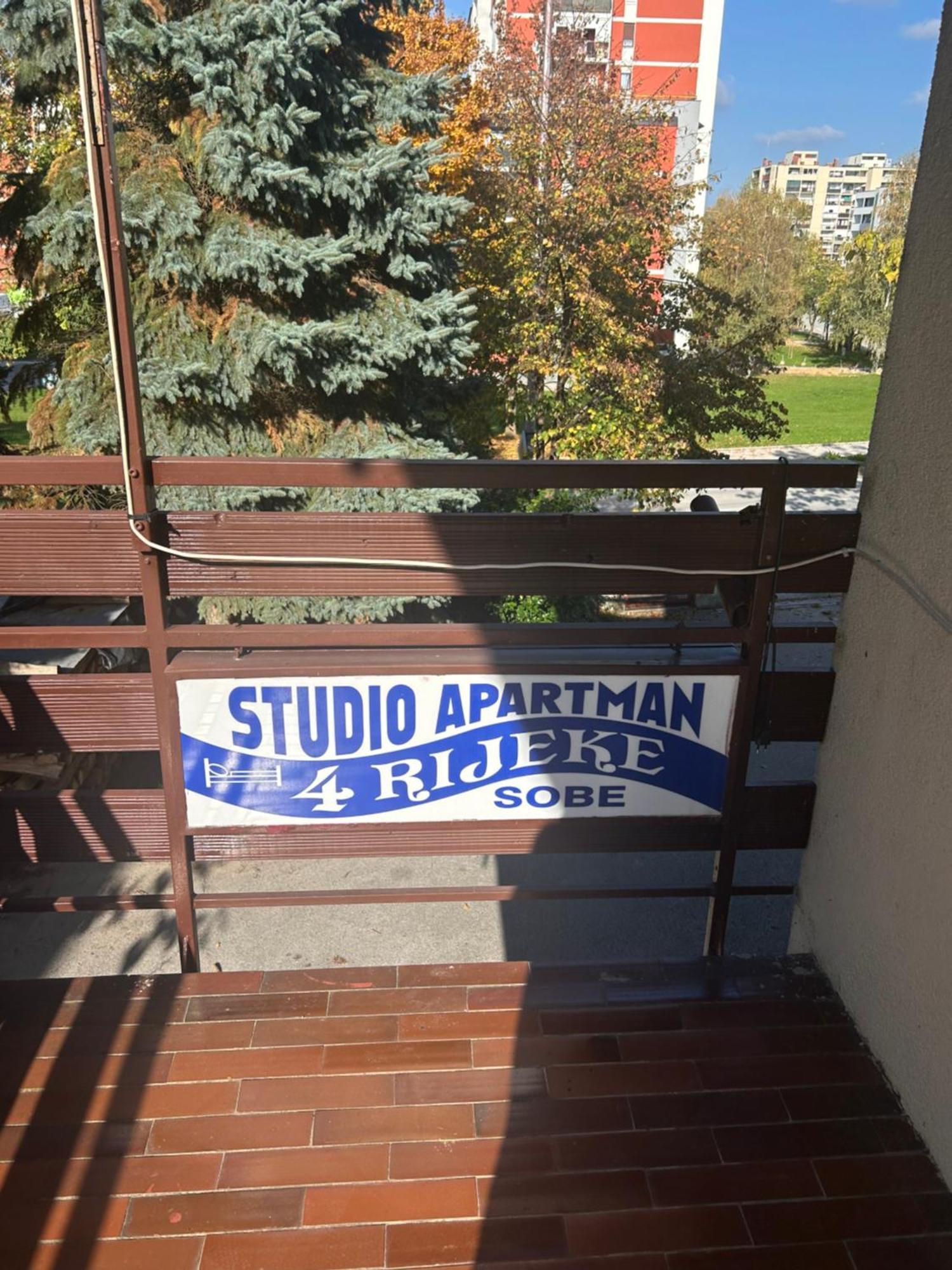 Apartments & Rooms 4 Rijeke Karlovac Luaran gambar